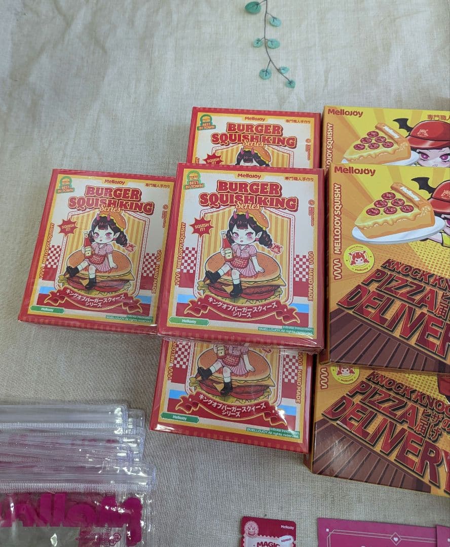 メロジョイ　16個まとめ売り　Mellojoy スクイーズ ぱんぱんパンケーキ他