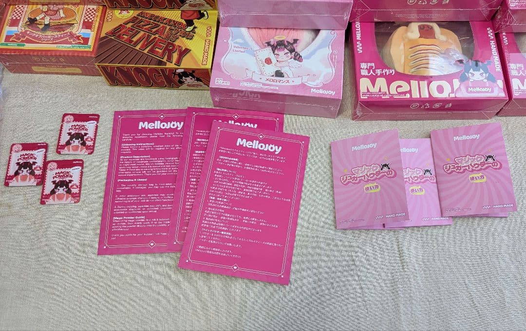 メロジョイ　16個まとめ売り　Mellojoy スクイーズ ぱんぱんパンケーキ他