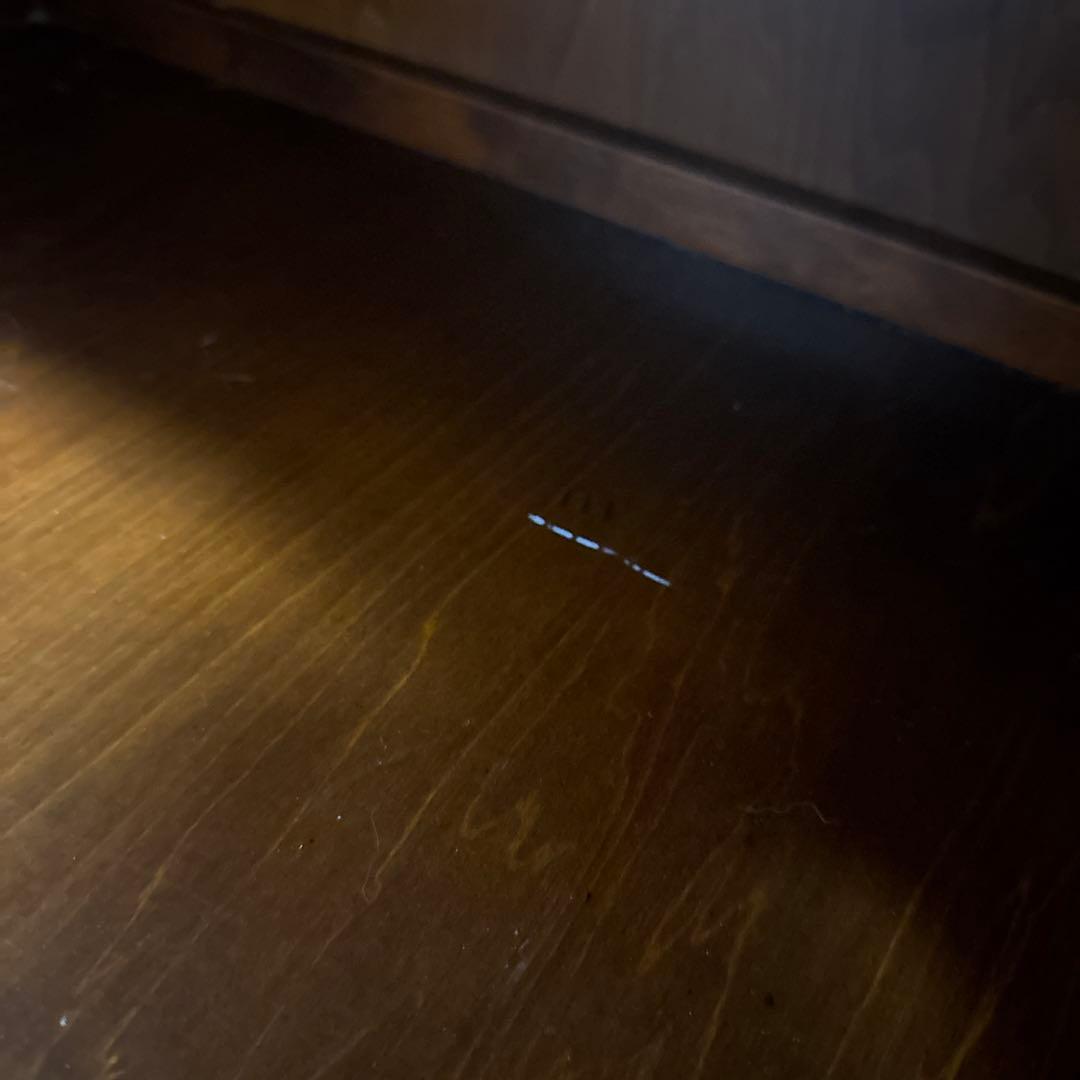 北海道民芸家具のキャビネット（茶棚・飾り棚）