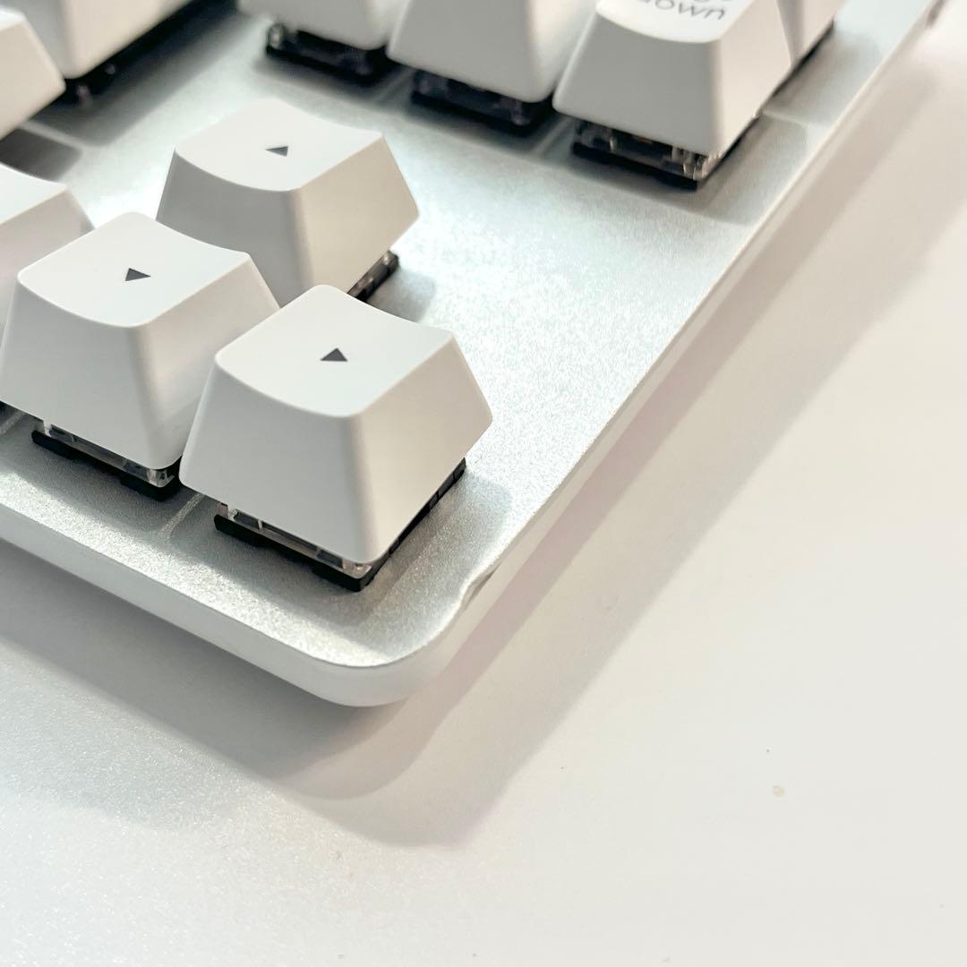 logicool signature K855 オフホワイト