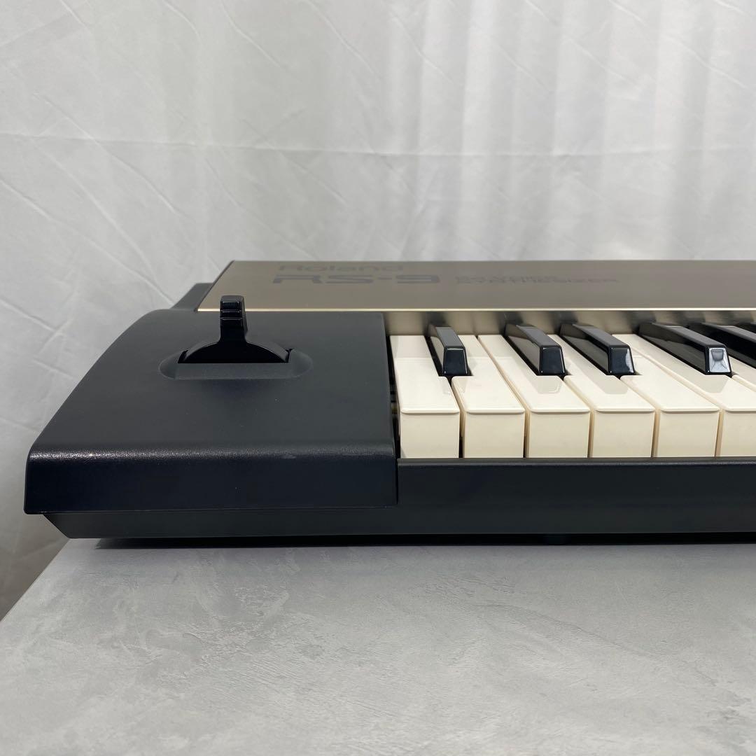 【美品、希少】Roland RS-9 64 Voice Synthesizer