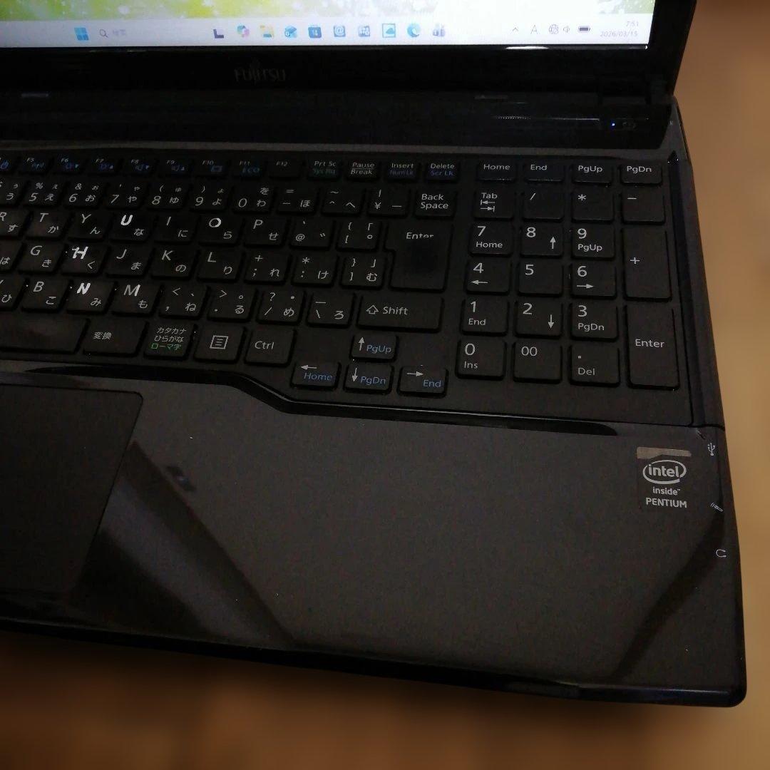 【大画面】富士通 LIFEBOOK AH/42R ノートPC