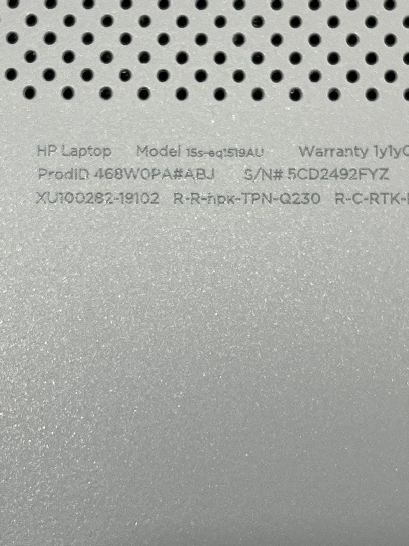 Windowsノート本体 HP Laptop 15s-eq1519AU