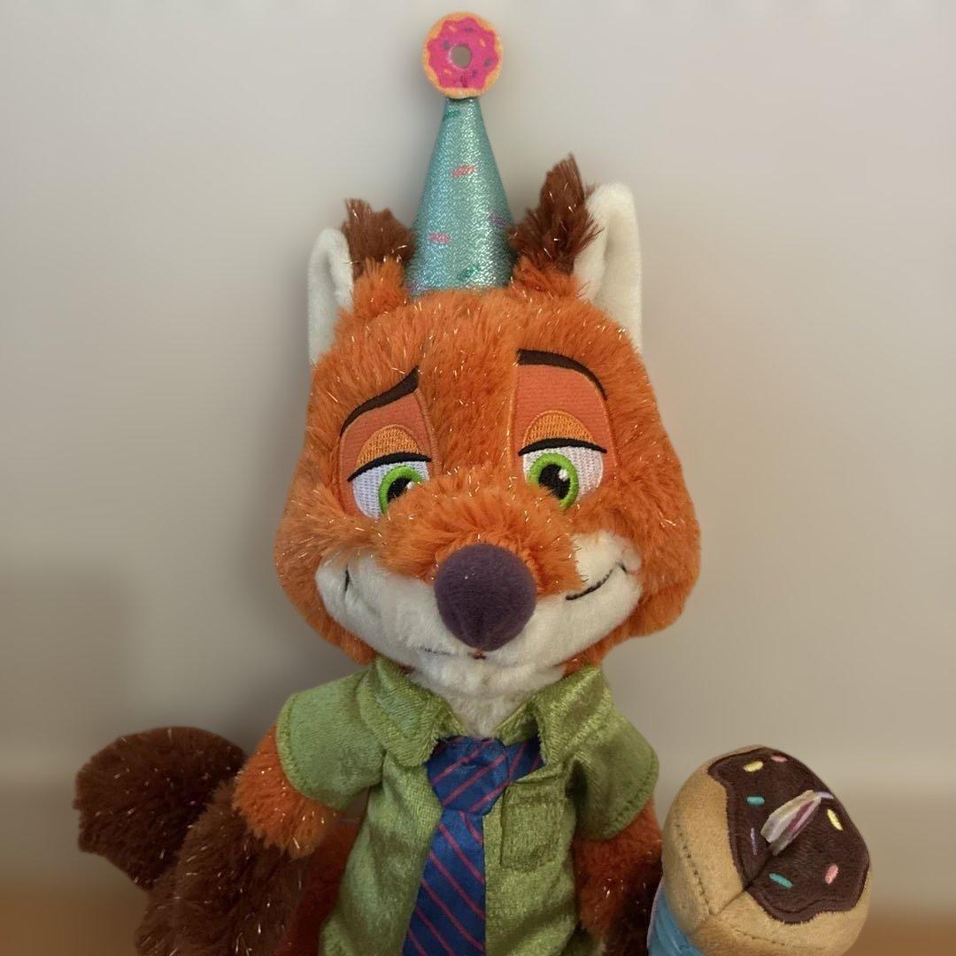 ニック・ワイルド ぬいぐるみ　ズートピア　10周年 パーティーハット付き