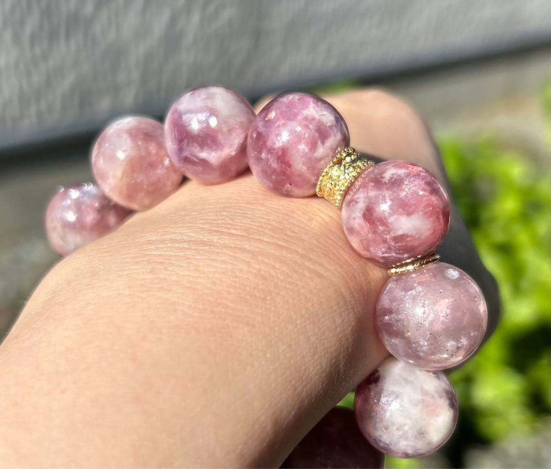 ピンクマイカブレス