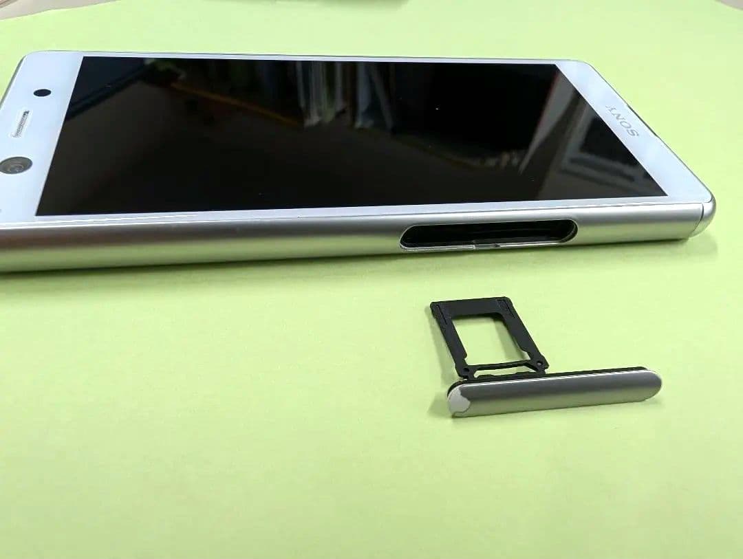 Sony Xperia Ace ホワイト SO-02L 美品