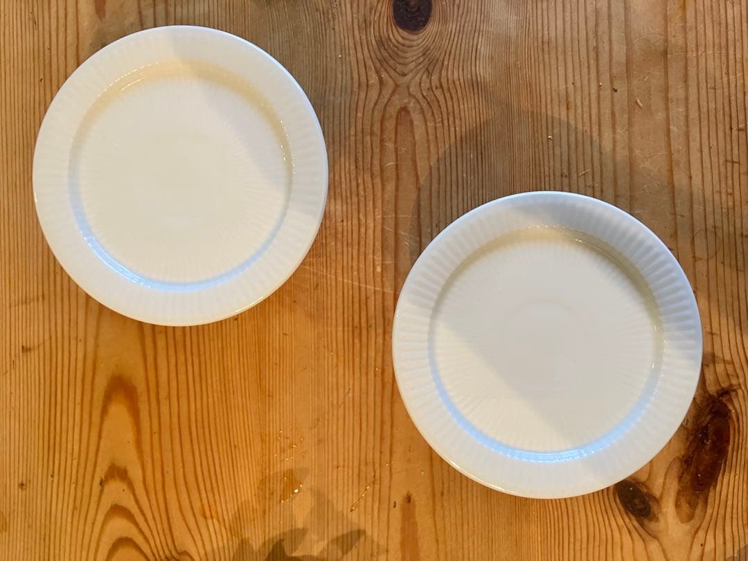 ロイヤルコペンハーゲン　ホワイトフルーテッド　蓋付オーブンウェア×2