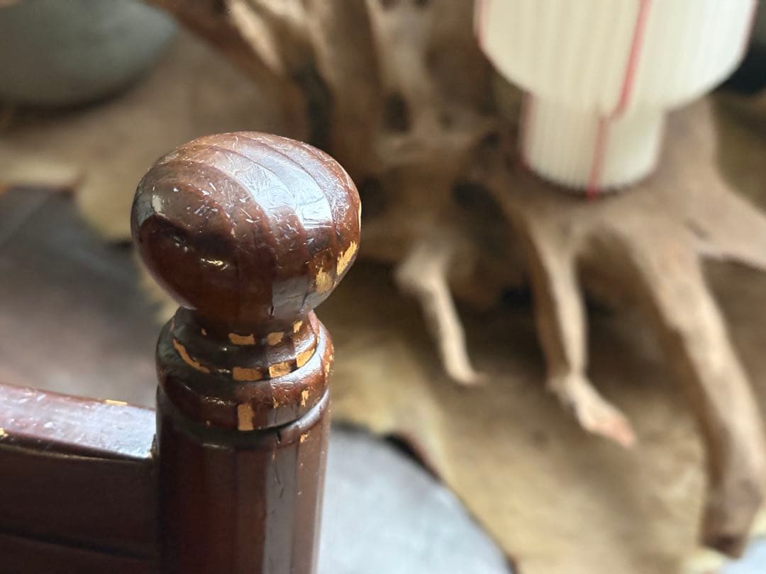 クラシック　ウッドチェア　アームチェア　ビンテージ　木製家具　レトロ　nZ