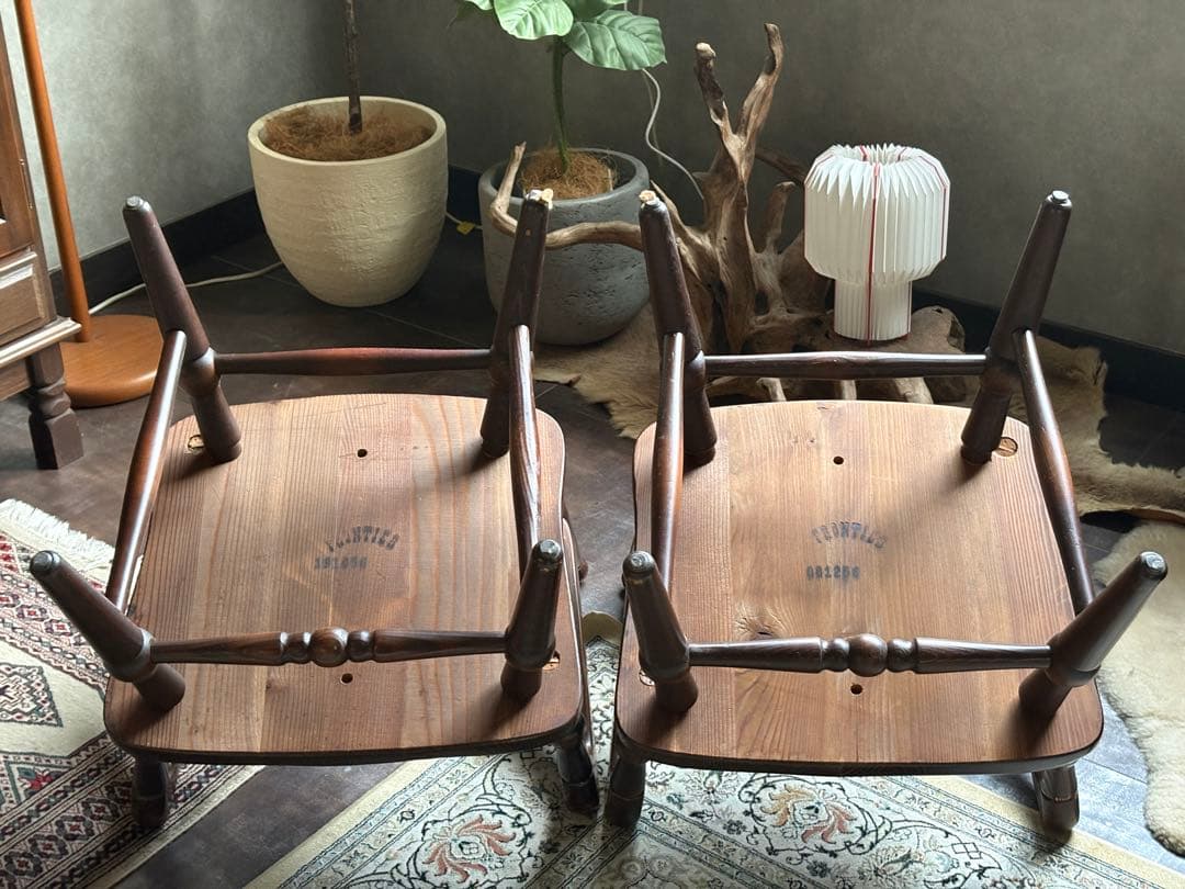 クラシック　ウッドチェア　アームチェア　ビンテージ　木製家具　レトロ　nZ