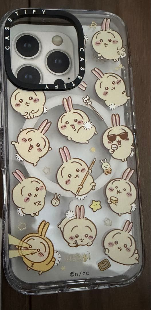 casetify ちいかわ iPhone16Proケース　うさぎ