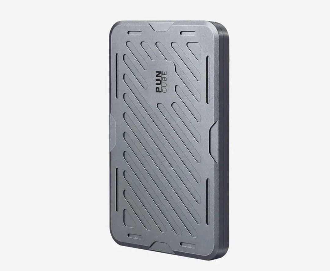 MECH WALLET　MAGSAFE付き　PUN CUBE(未使用)