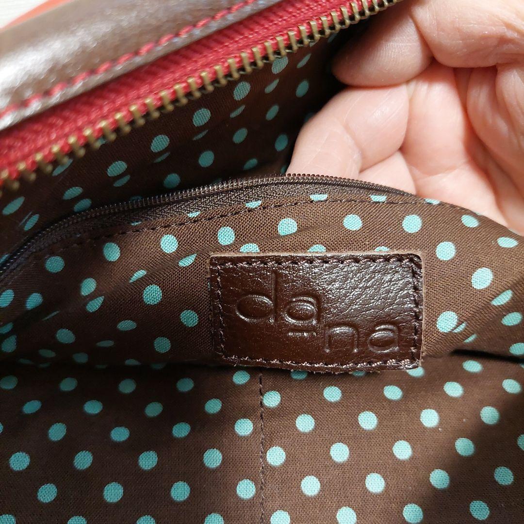 未使用 国産メーカーda--na 赤い円形レザー ハンドバッグ