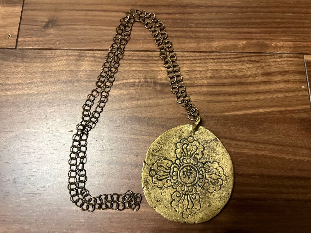 希少 古美術 チベット仏教 装飾品 円形ペンダント