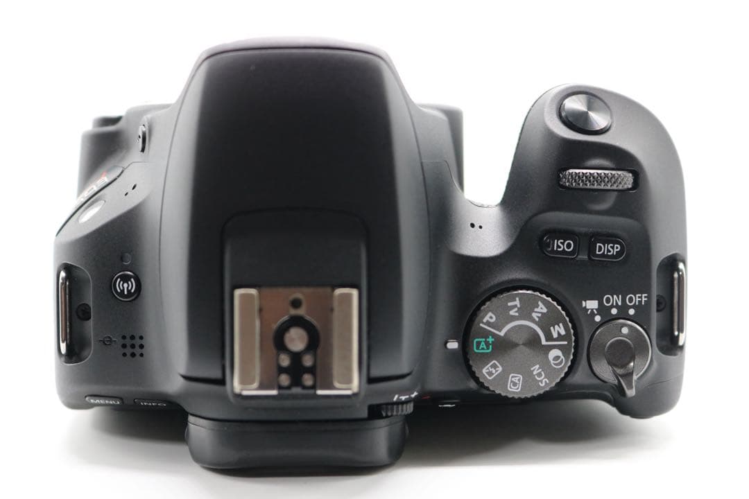 美品 【Canon EOS Kiss X9 ダブルレンズセット】 Wi-Fi搭載