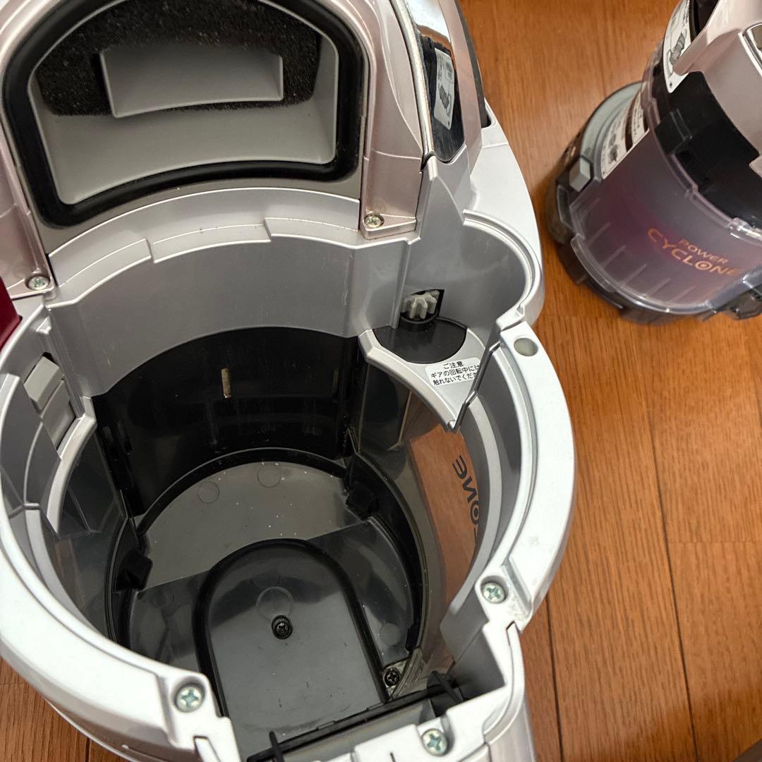 SHARP シャープ　サイクロン掃除機 EC-VX210 シルバー