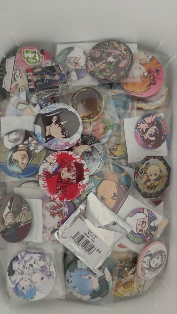 アニメグッズ　大量まとめ売り1000点以上