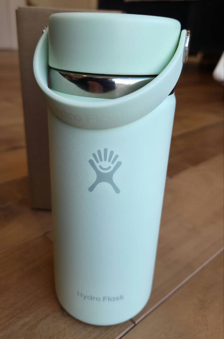 【新品未使用】familiar ハイドロフラスク　ステンレスボトル　グリーン