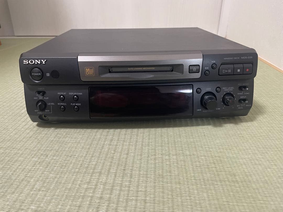 SONY コンパクトMDデッキ　MDプレイヤー　MDS-S38　即日発送！