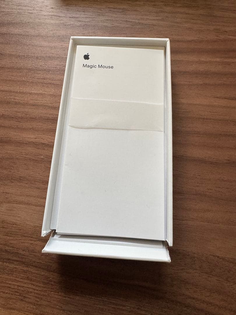 MacBook Pro 14インチ（M4 Pro）+ Magic Mouse