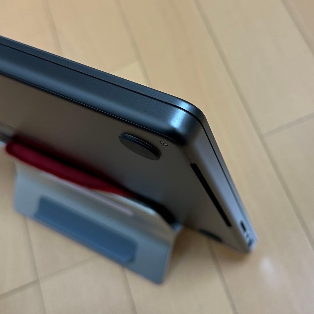 カスタム　MacBook Pro M4　14インチ　SSD1TB　メモリ24GB