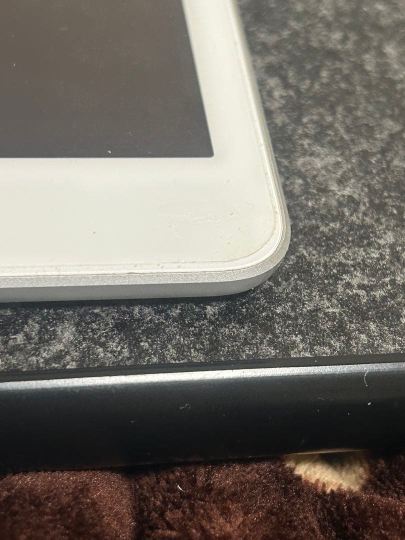 Apple iPad (第7世代) WiFiモデル シルバー 128GB