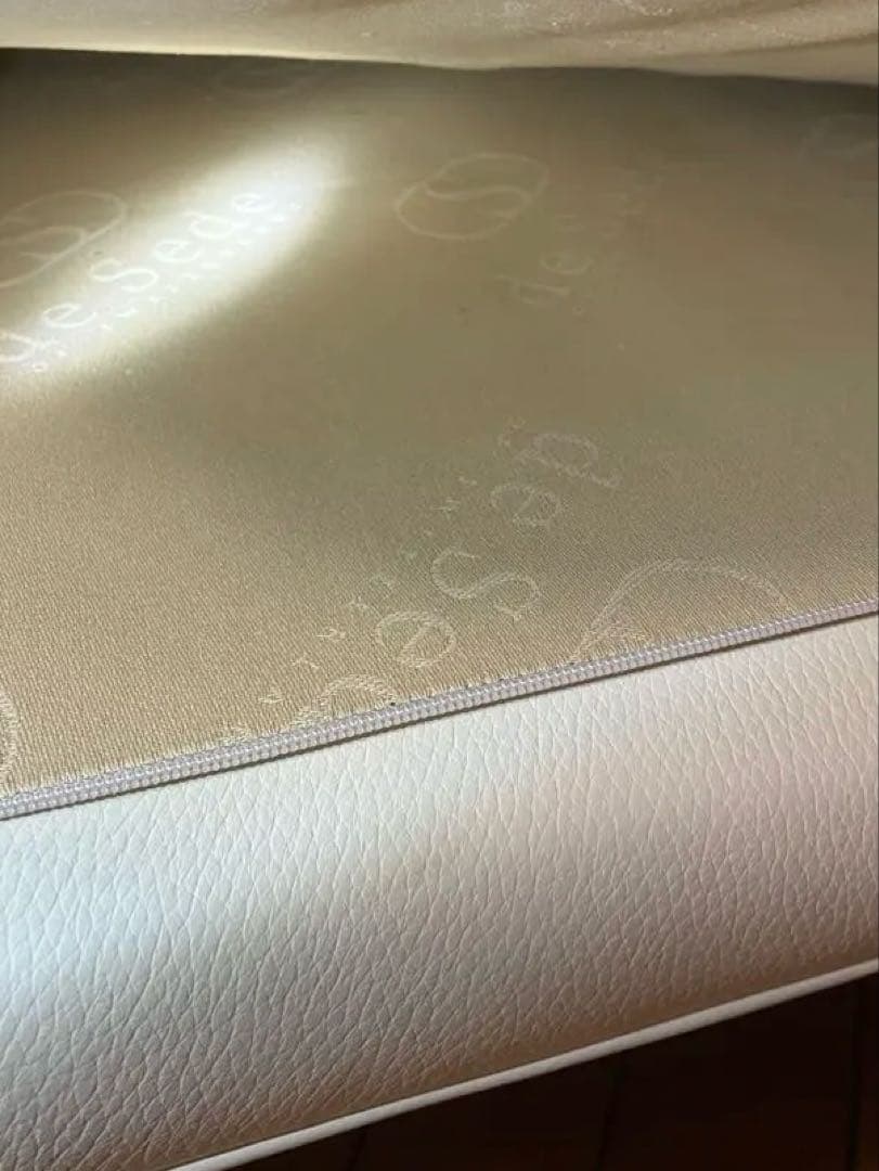 オットマン　大塚家具　de Sede（デセデ）