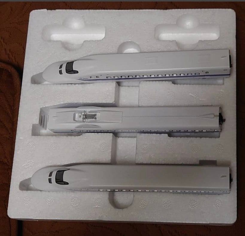 ジャンク nゲージ カトー 0系2000番台&tomix 700系 2編成セット