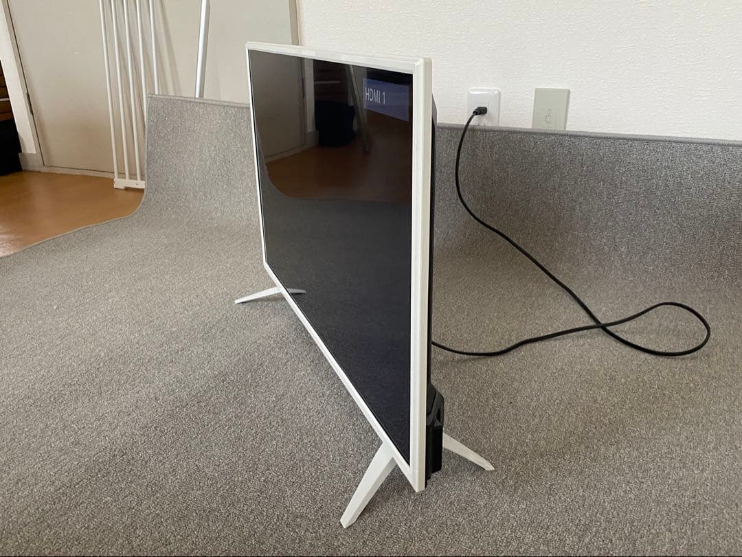 amadana 32型液晶テレビ ホワイト 2017年製 アマダナ