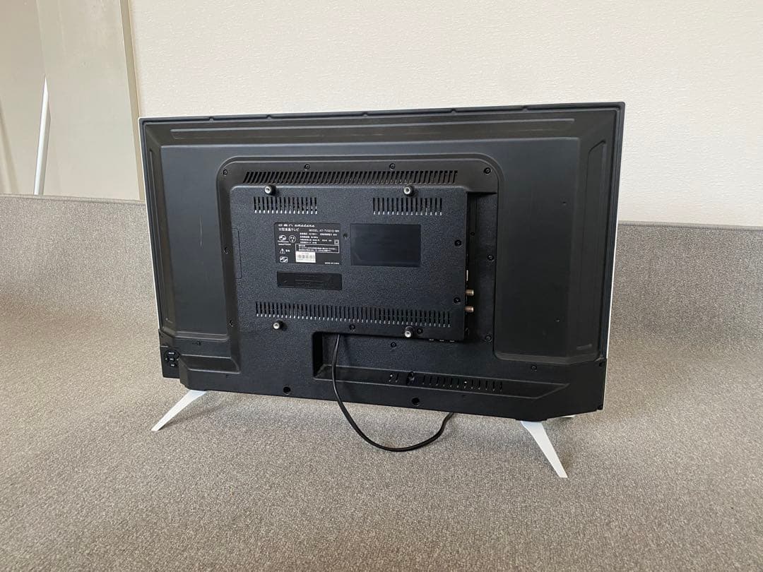 amadana 32型液晶テレビ ホワイト 2017年製 アマダナ