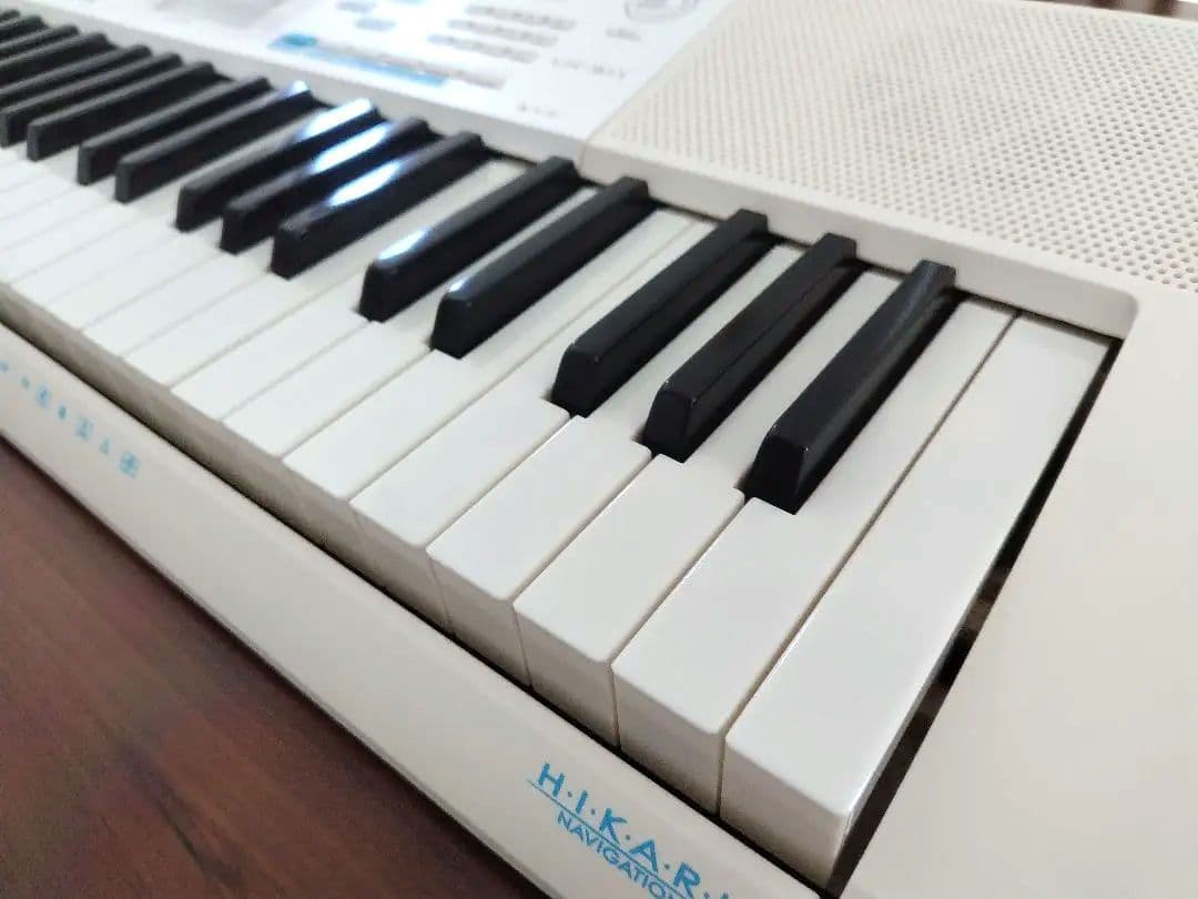 CASIO カシオ　光ナビゲーションキーボード　LK-311