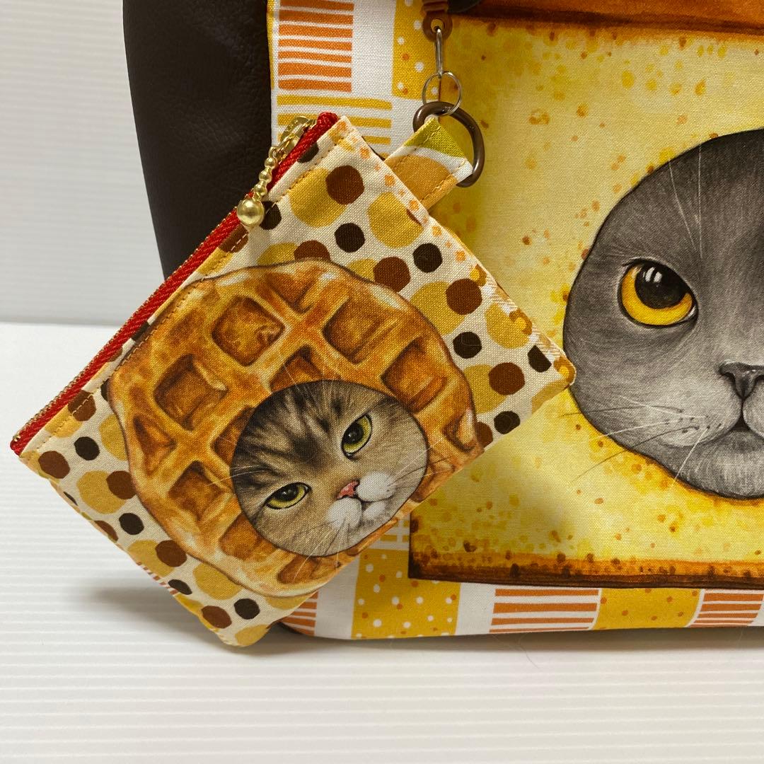 み*マ様 パン猫　トートバッグ　コヤンイサムチョン　ラブリー　おまけ付き♪