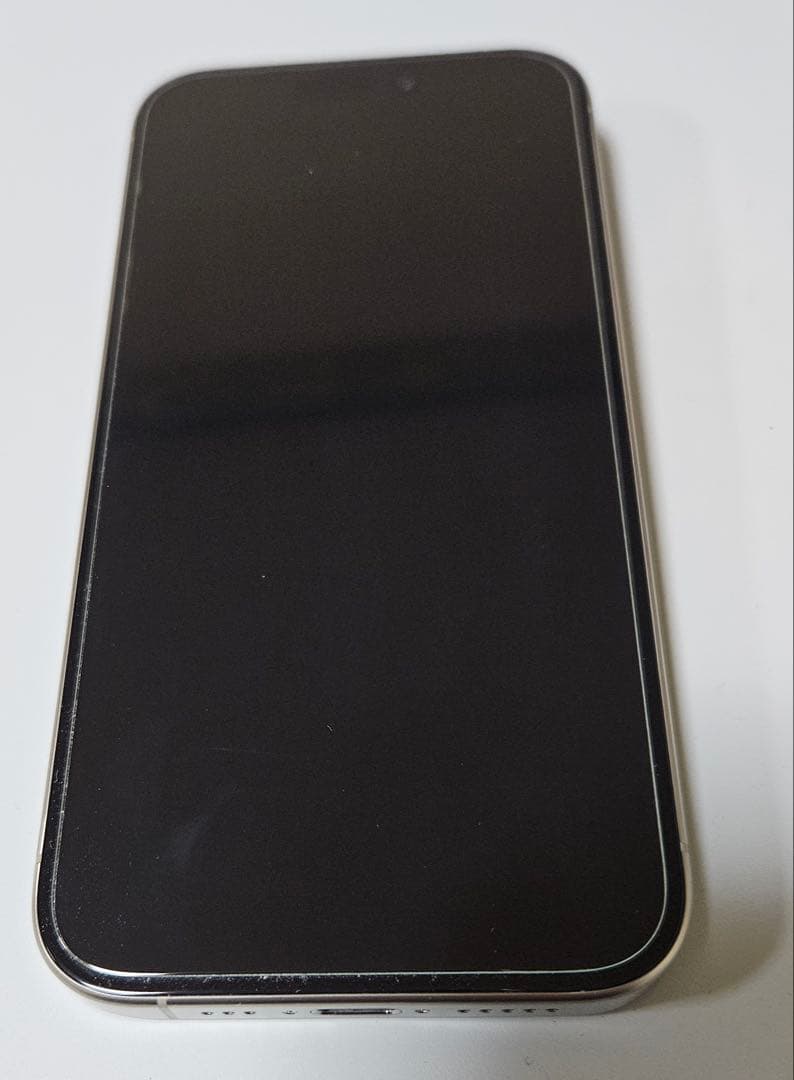 ⭐️こちらだiPhone15Pro 256GBナチュラルチタニウム