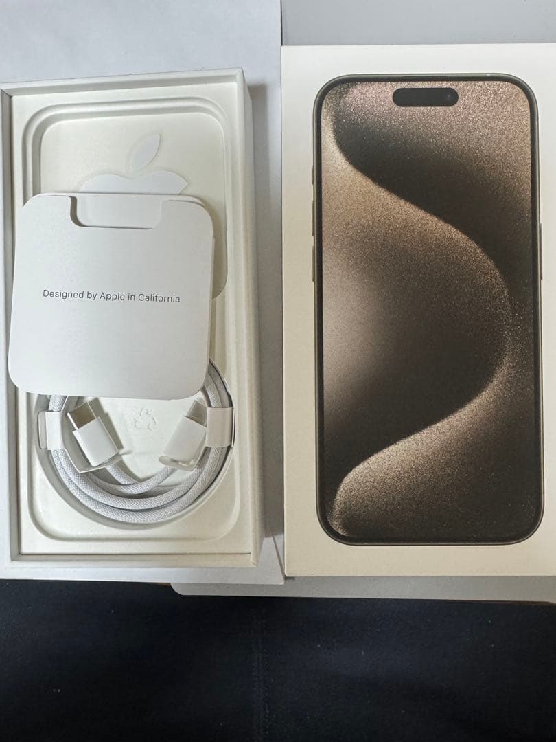 ⭐️こちらだiPhone15Pro 256GBナチュラルチタニウム