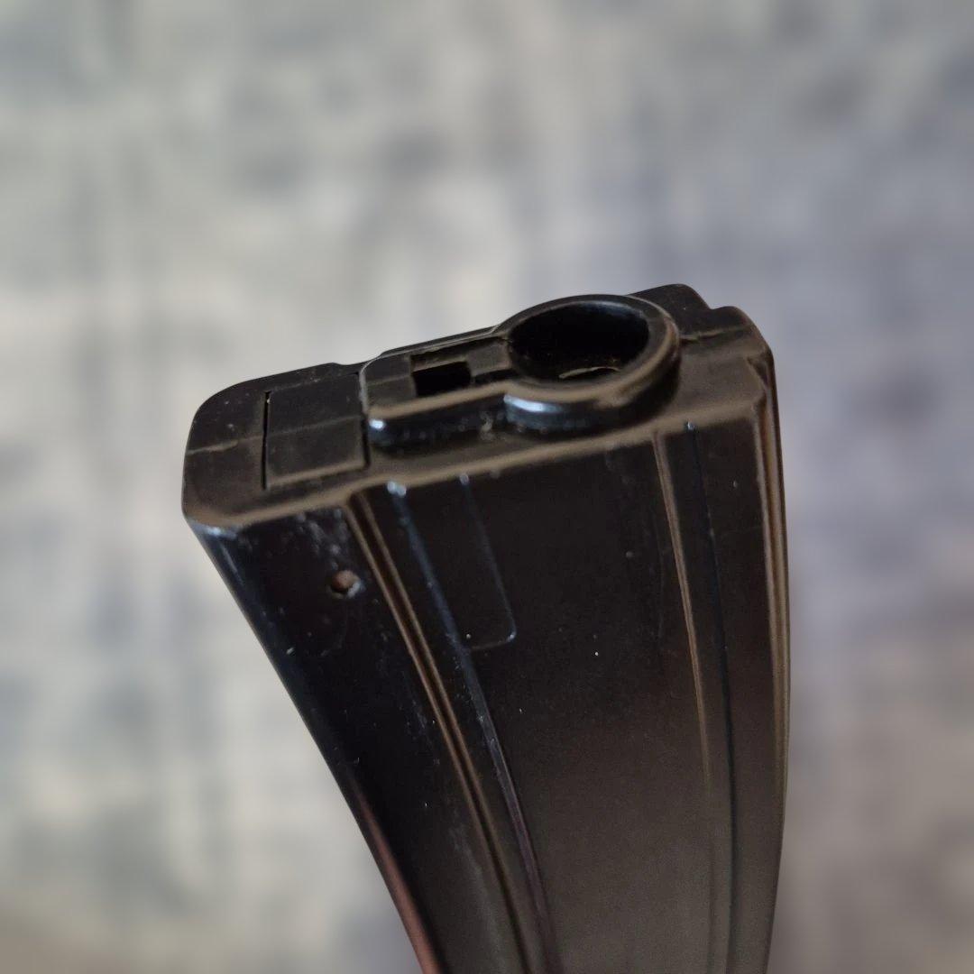 【東京マルイ】MP7A1コンパクト電動ガン バッテリー充電器セット