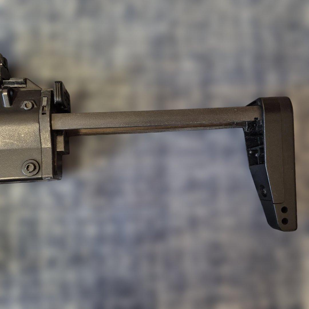 【東京マルイ】MP7A1コンパクト電動ガン バッテリー充電器セット