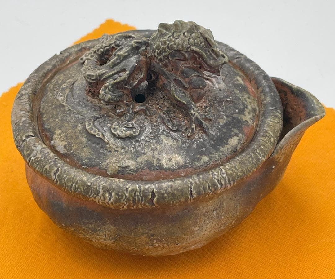 備前焼　難波誠治作　龍（ドラゴン）宝瓶　NS14