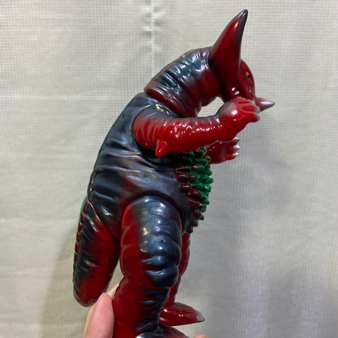 マーミット　ゴモラ