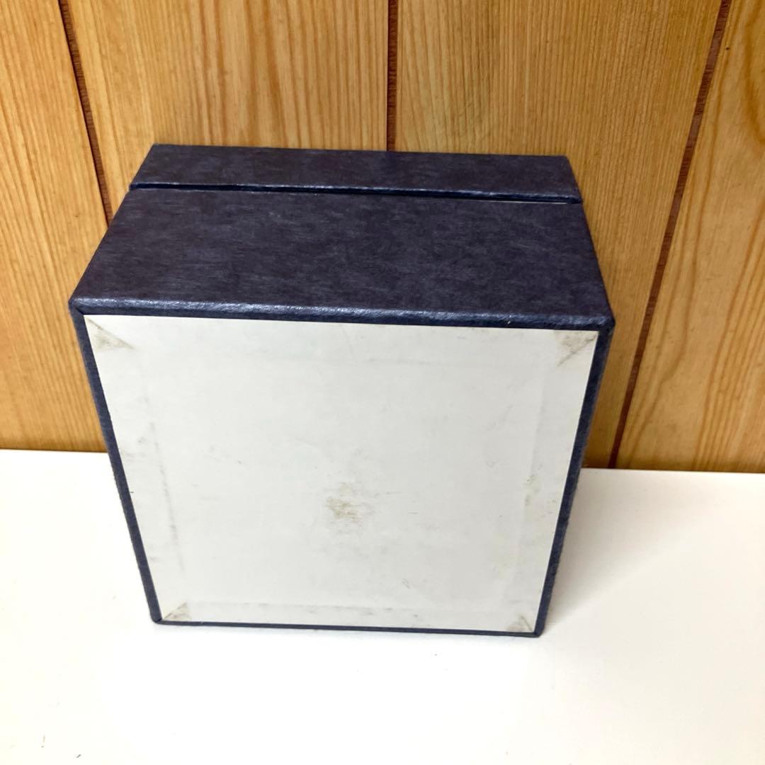 E89 【未使用】 源右衛門 赤濃牡丹絵 茶碗　飯碗