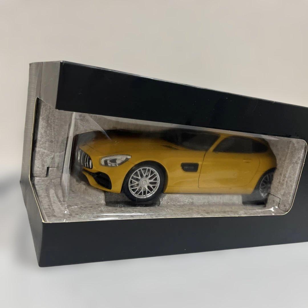 ベンツ別注Mercedes-AMG GT S イエロー　未開封　1/18スケール