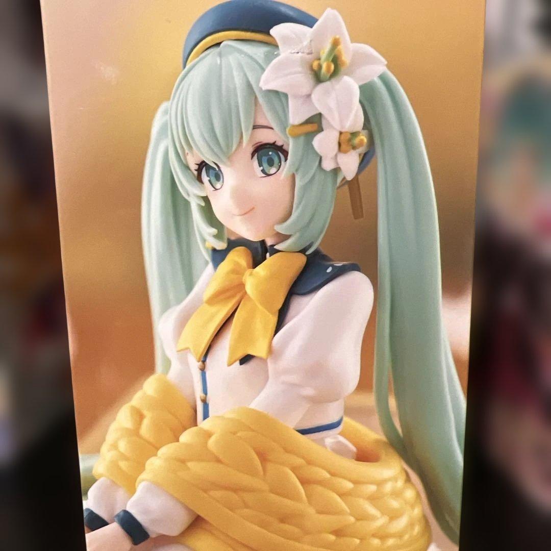 フィギュ初音ミク　3点セット　シナモン　リリーホワイト　オータムデートピンク