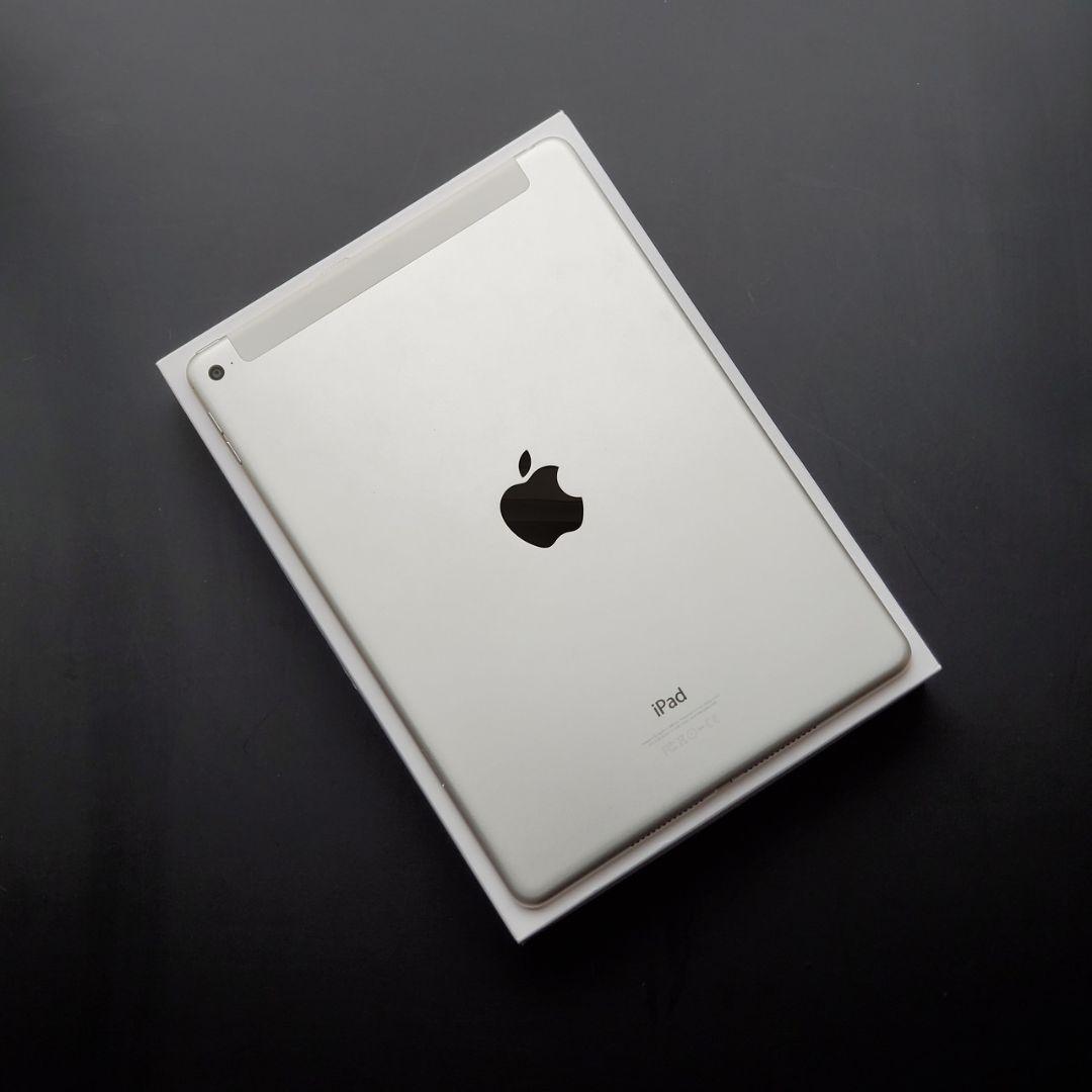 【超美品】iPad Air 2 Wi-Fi + Cellular 第2世代