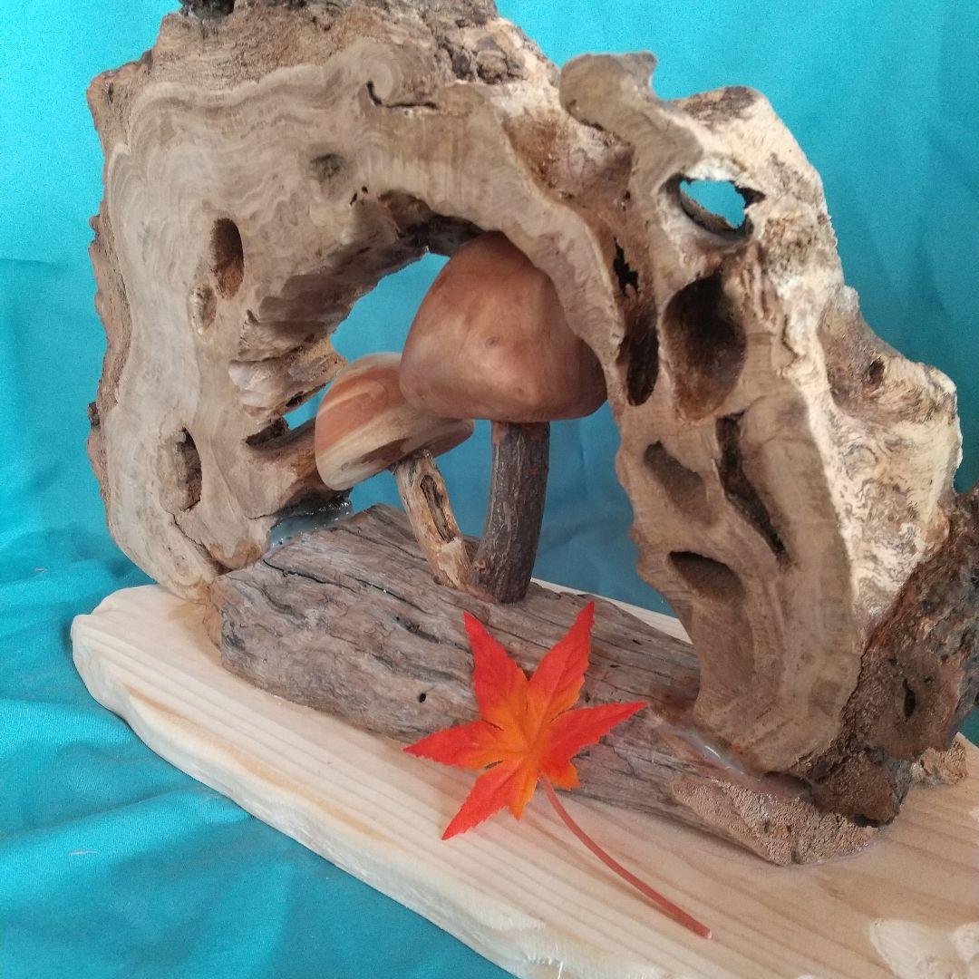 no646 親子キノコの住む家