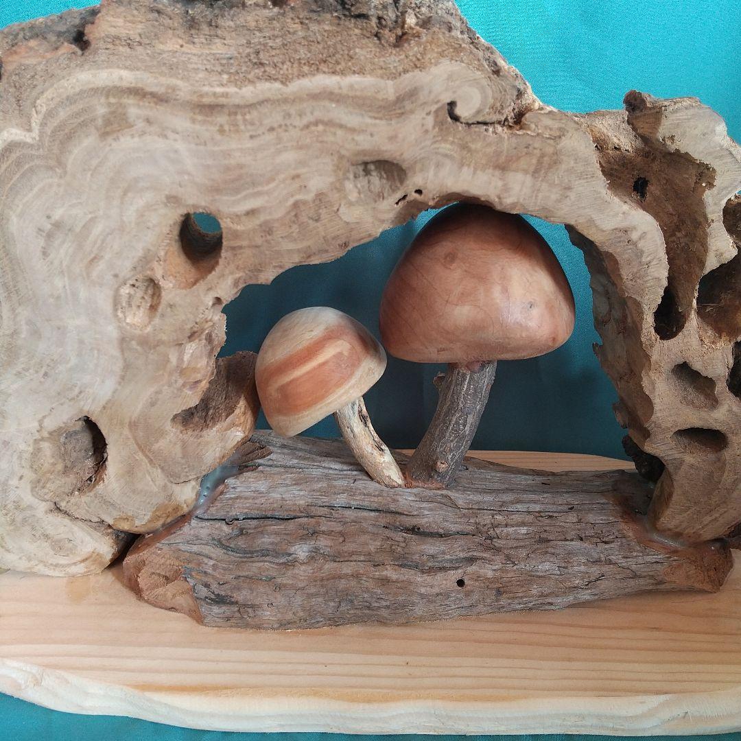 no646 親子キノコの住む家