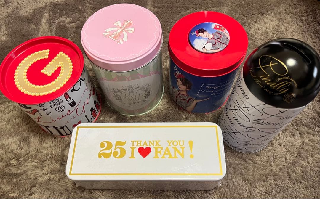 安室奈美恵　缶　５点セット