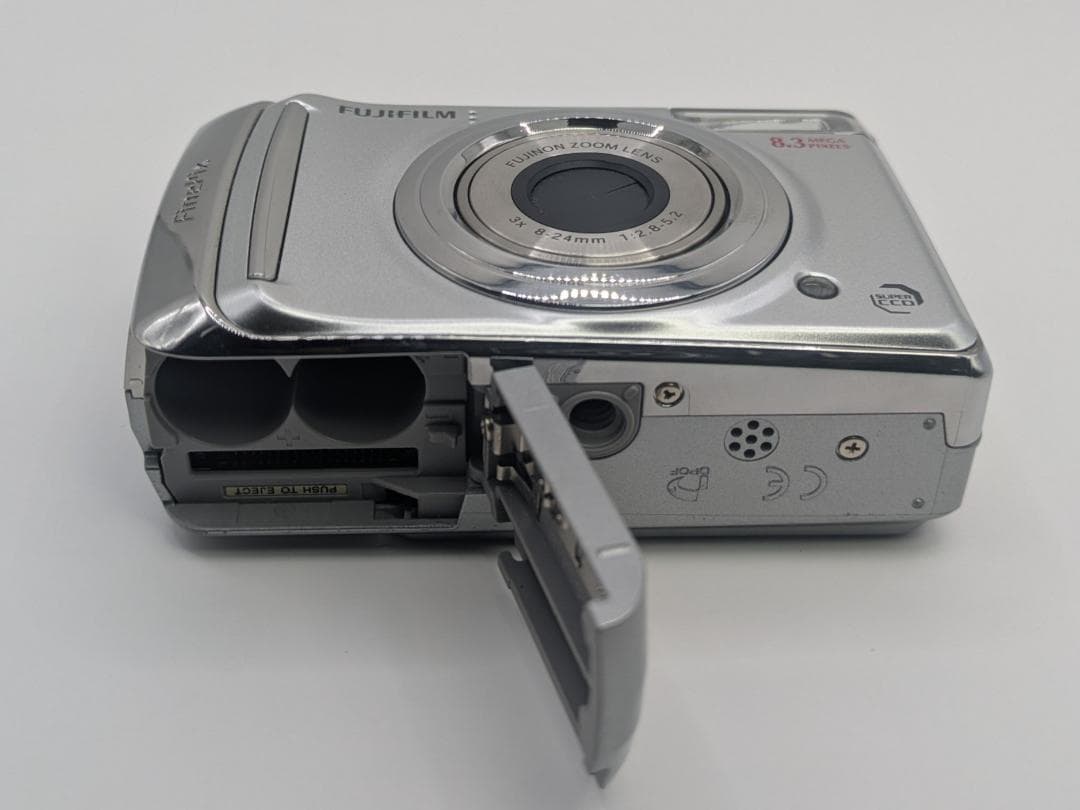 美品 Fujifilm FinePix A800 コンパクトデジタルカメラ
