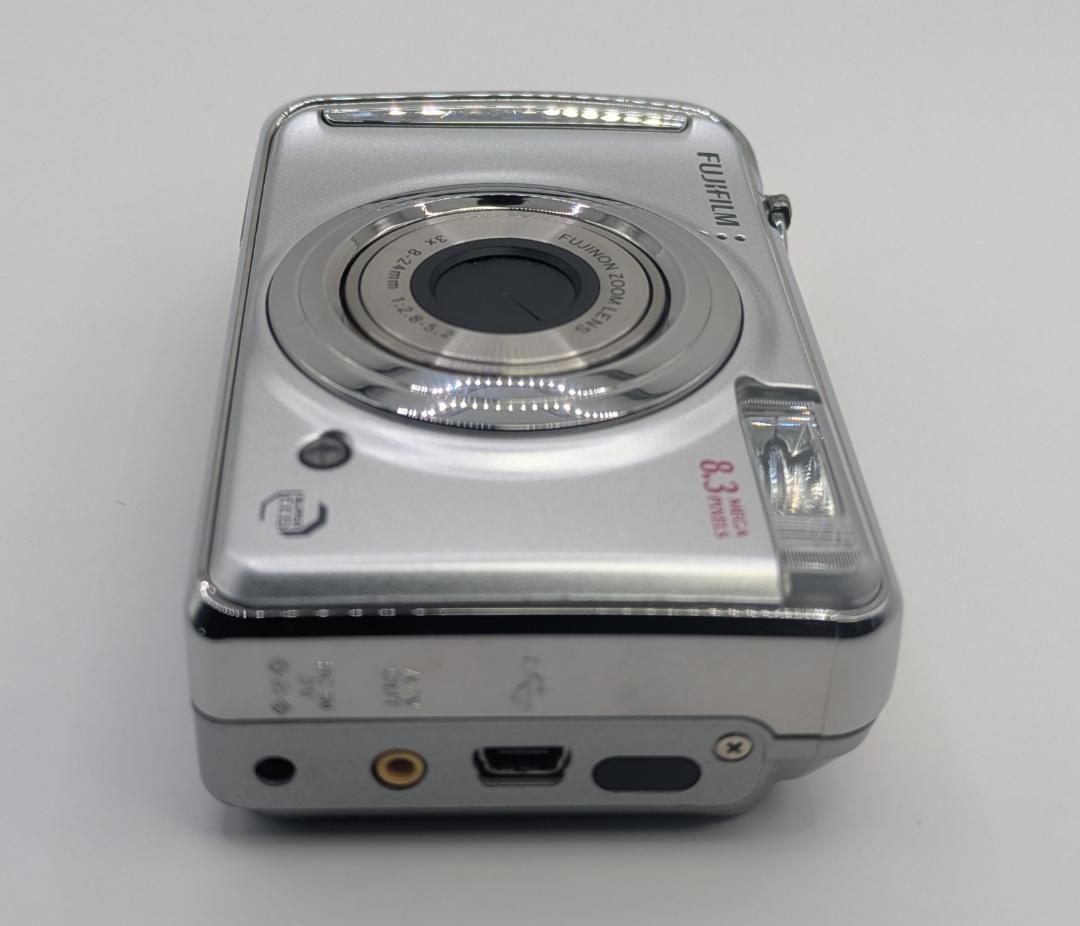 美品 Fujifilm FinePix A800 コンパクトデジタルカメラ
