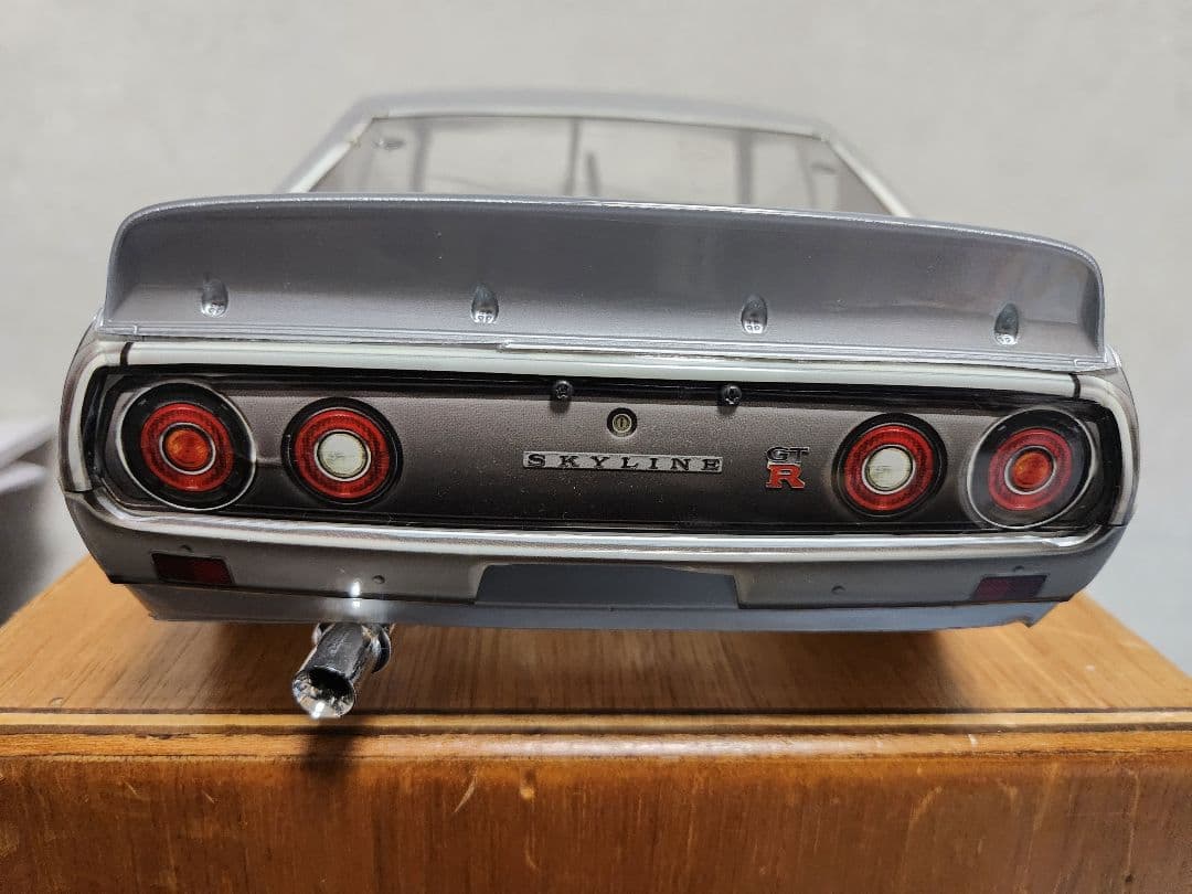 スカイライン 2000 GT-R　ケンメリ KPGC110 　ラジコン　ボディ