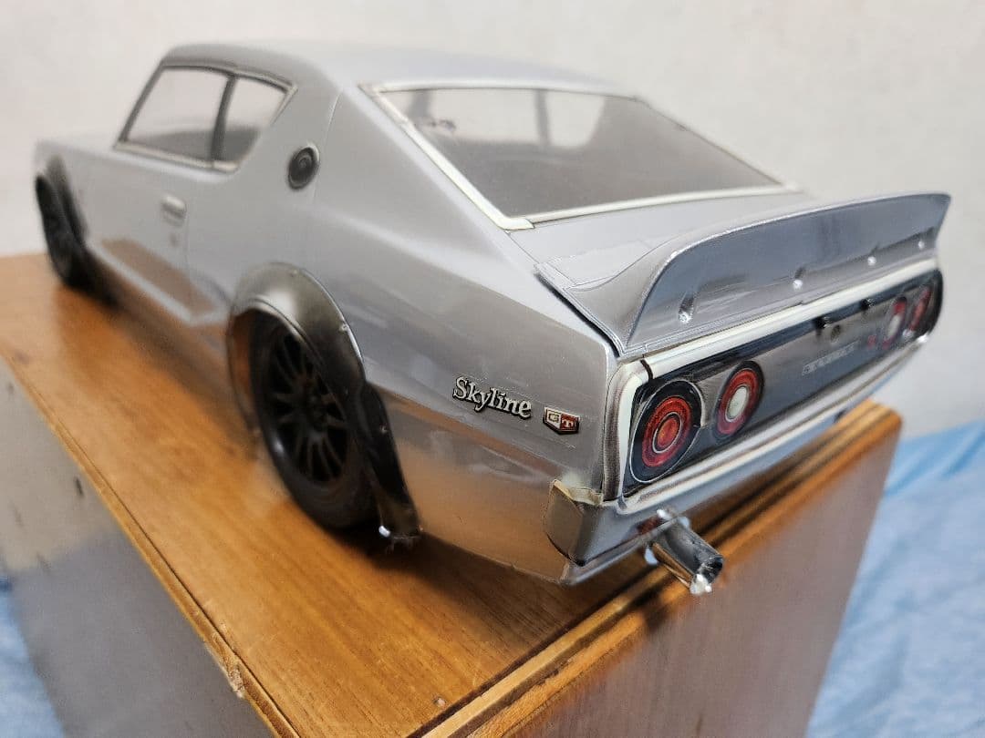 スカイライン 2000 GT-R　ケンメリ KPGC110 　ラジコン　ボディ