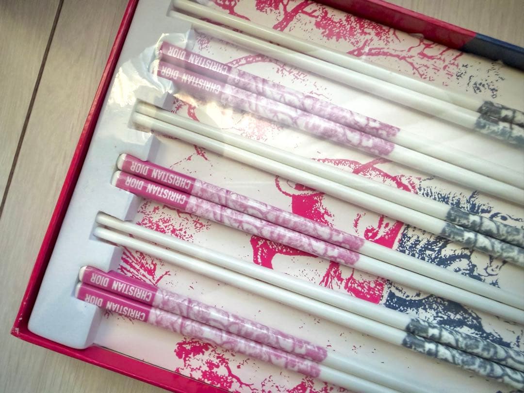ディオールDiorお箸　お箸セット　ディオール非売品　ボンチャーお箸　箱　訳あり