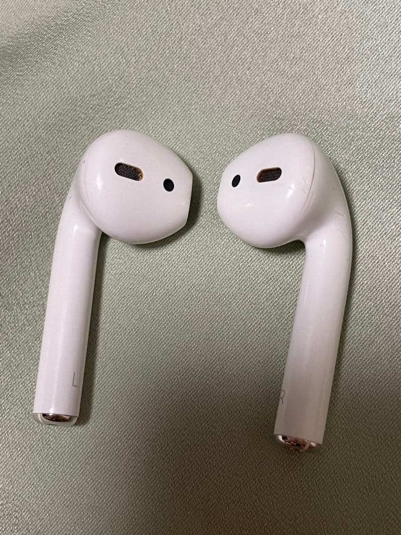 Apple AirPods エアーポッズ 第2世代